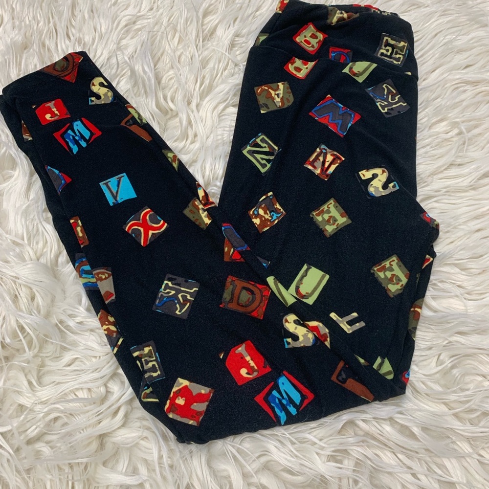 ⭐️ 5 for 25 ⭐️ LulaRoe Alphabet Leggings